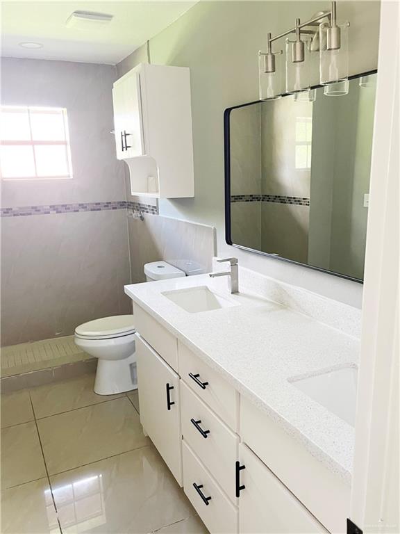 Photo 6 of 2728 Katrina Avenue