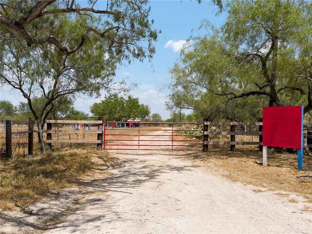Photo 1 of 21480 El Rucio Road, Edinburg