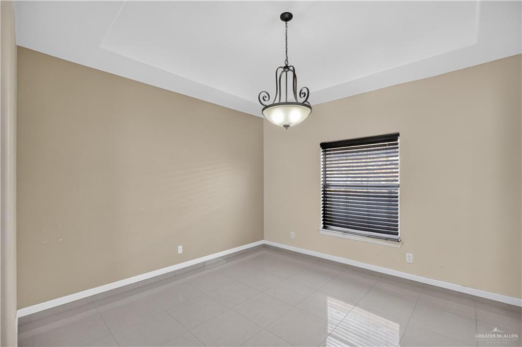 Photo 8 of 4112 Sherman Street