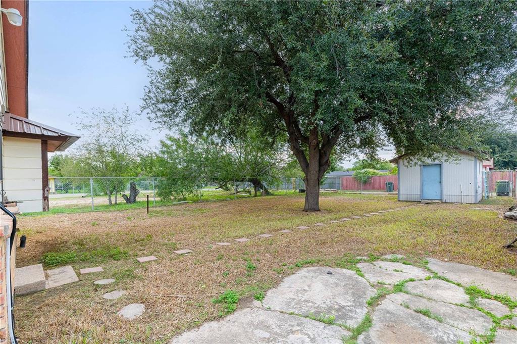 Photo 11 of 409 Naranjo Street