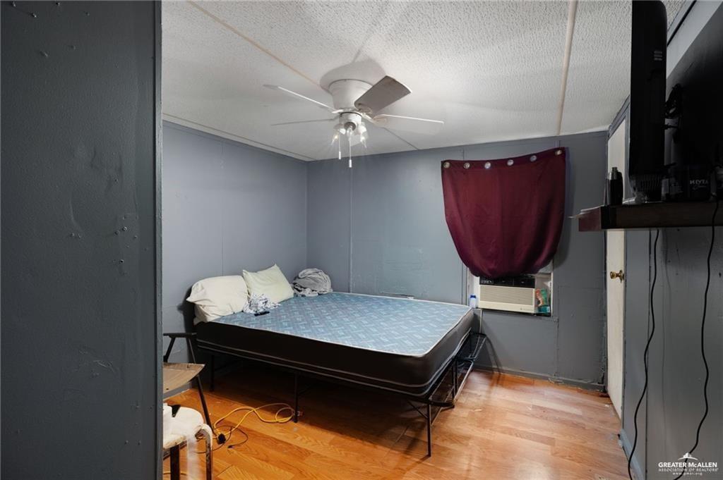 Photo 9 of 213 Cabana Drive