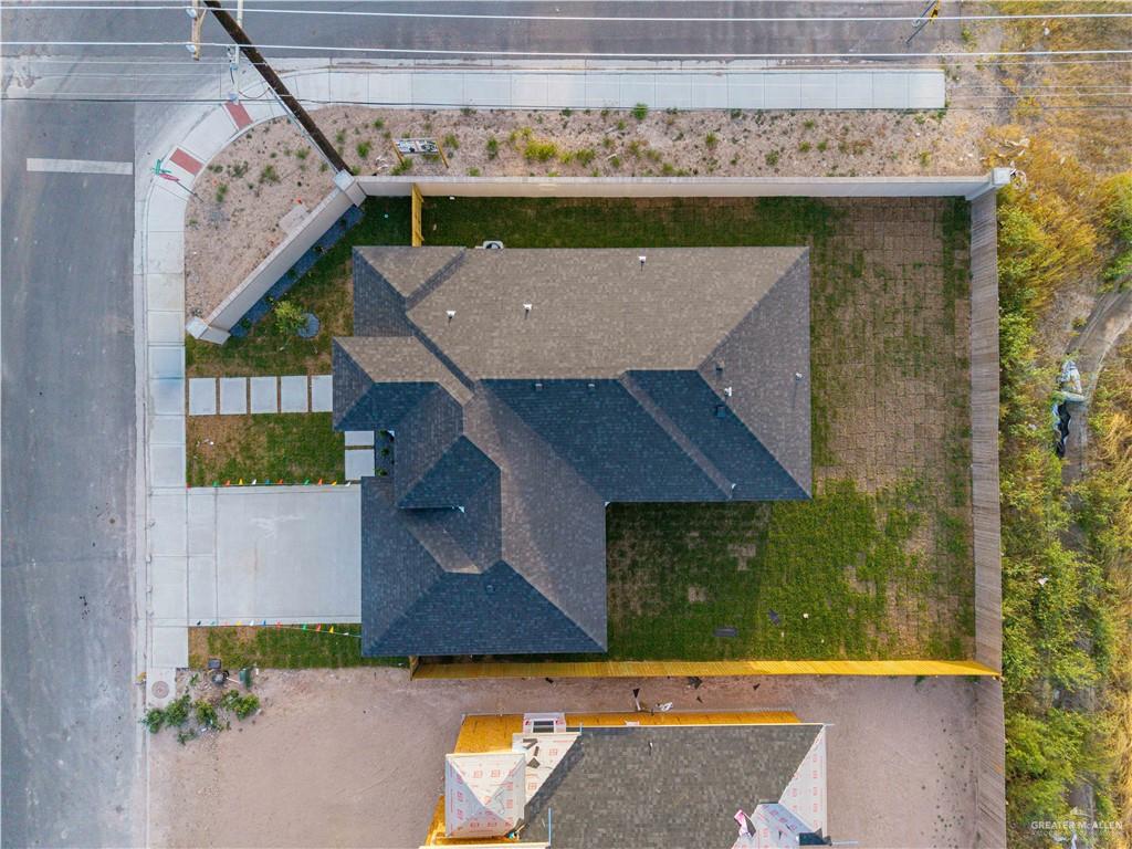 Photo 17 of 801 Corales Street