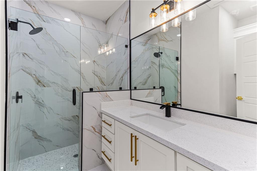 Photo 8 of 801 Corales Street