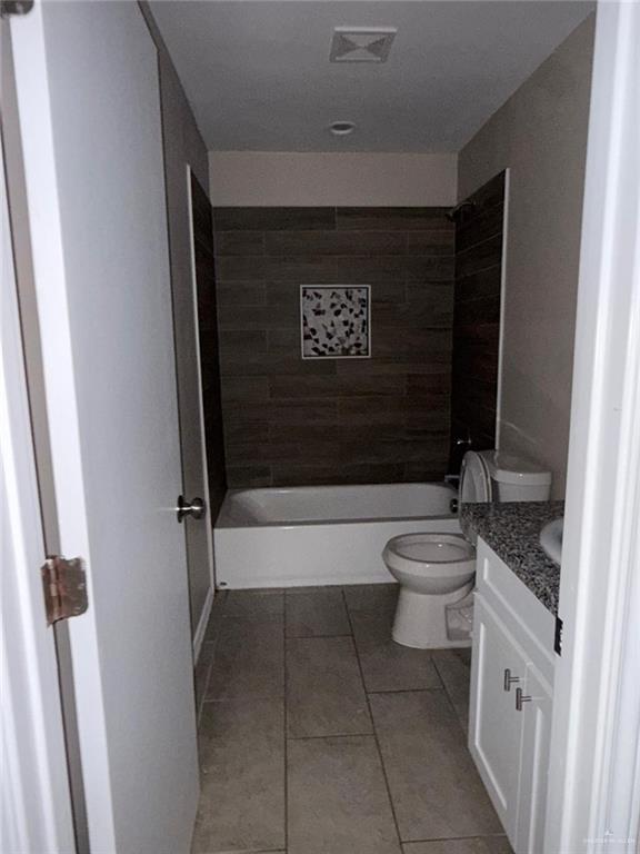 Photo 23 of 906 Tom Landry Street #4
