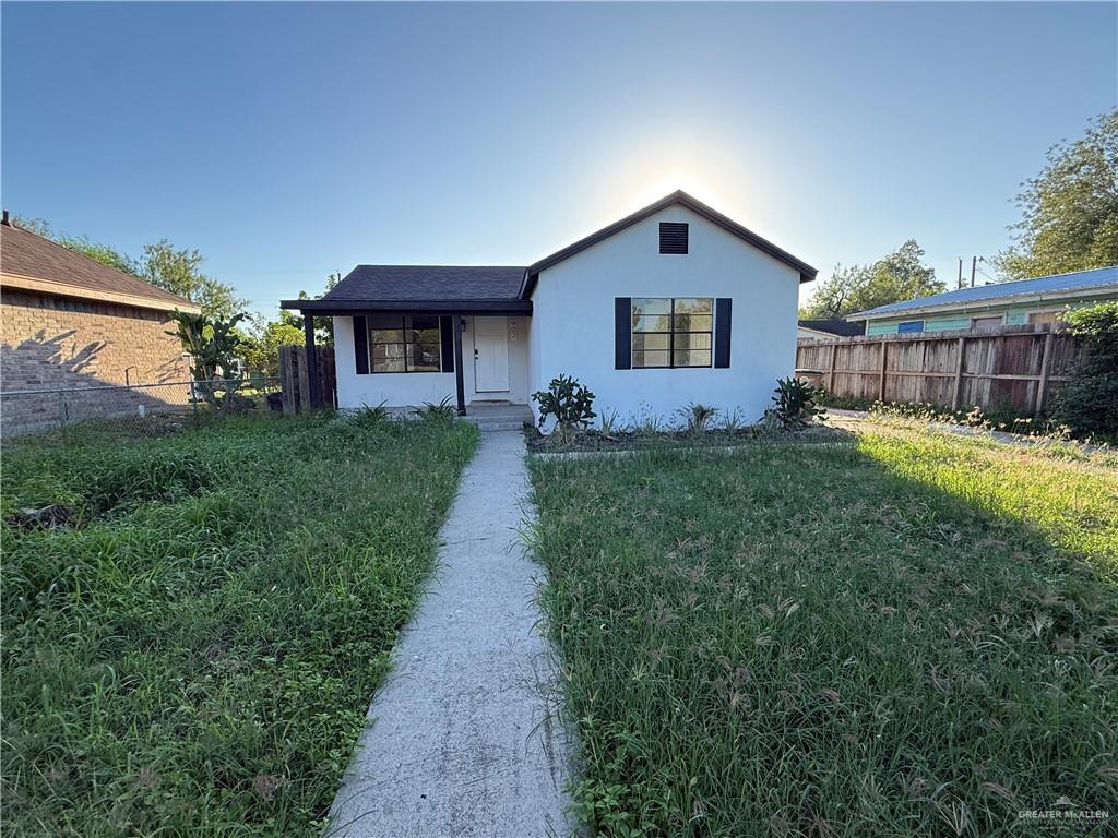 Photo 1 of 902 Indiana Avenue, Mercedes