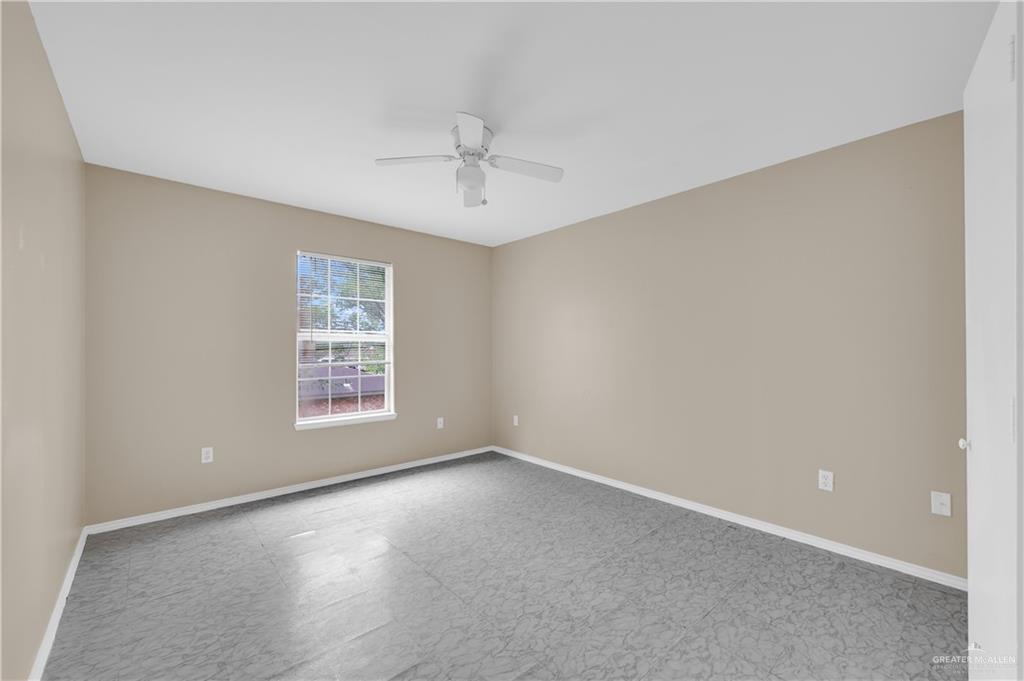 Photo 8 of 303 Gastel Circle