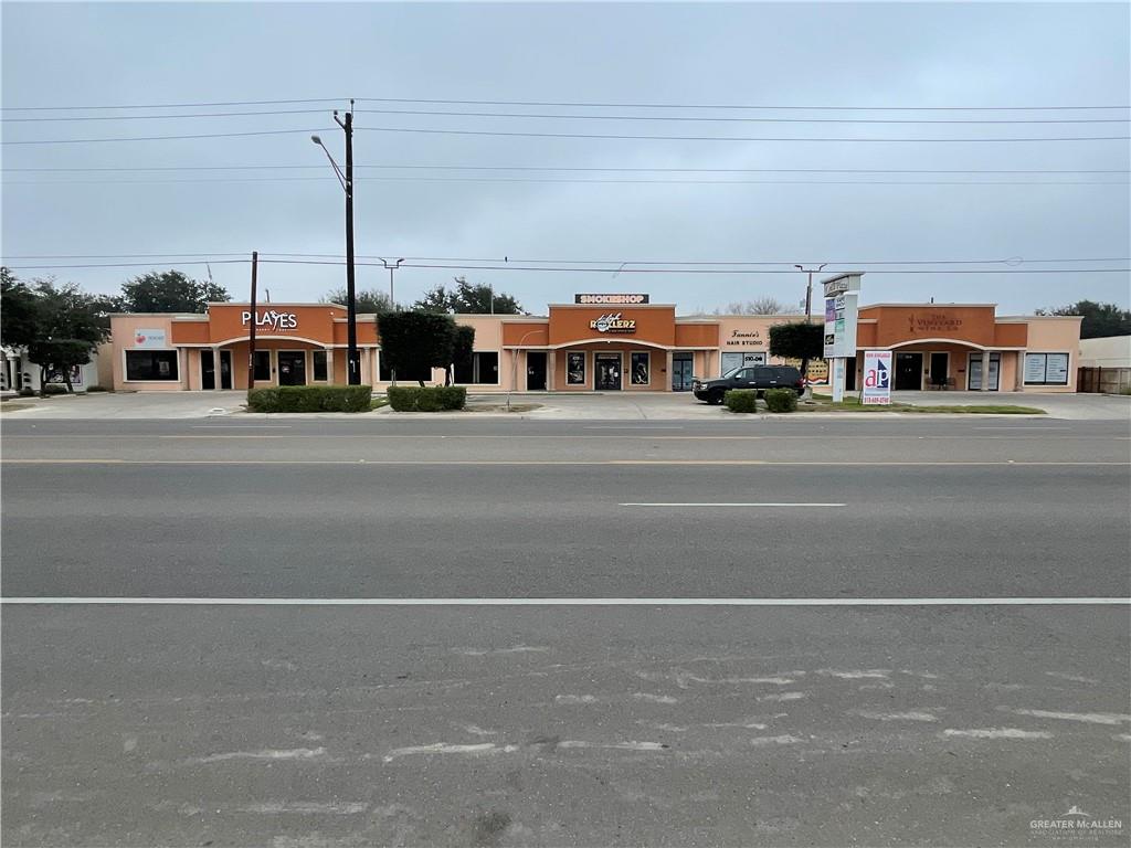 Photo 3 of 119 Pecan Street #A