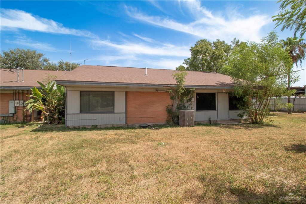 Photo 11 of 600 Beaumont Avenue
