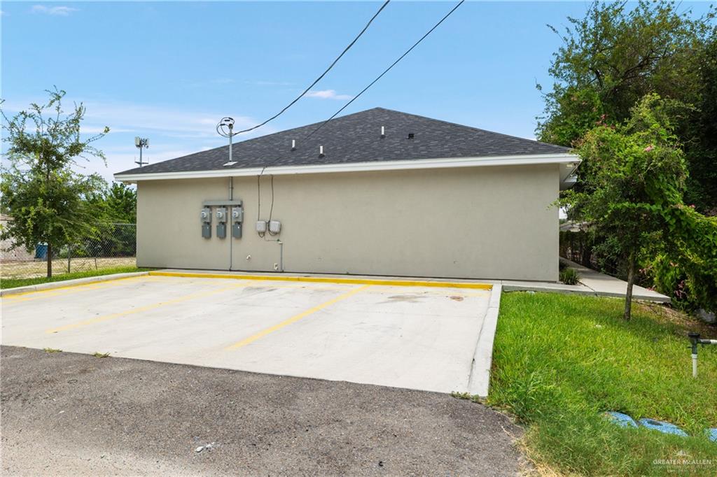 Photo 2 of 2208 Galveston Avenue