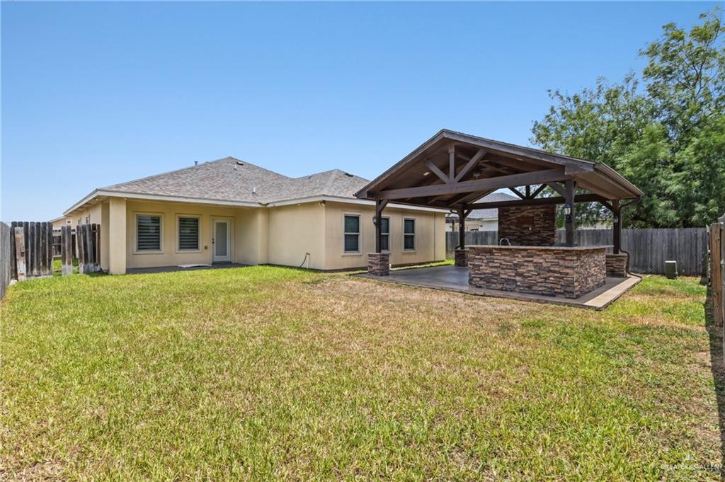 Photo 21 of 1511 Montecruz Street