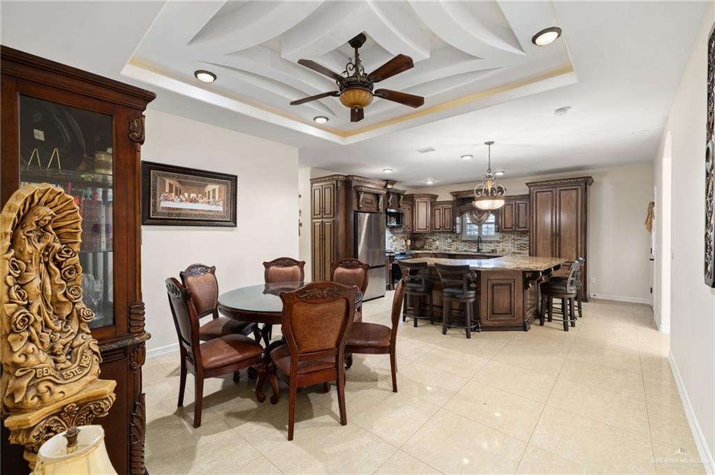 Photo 4 of 220 Santa Lucia Lane
