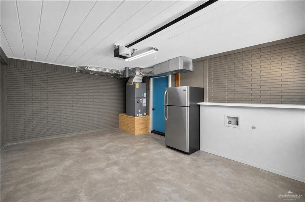Photo 18 of 1201 8th Street