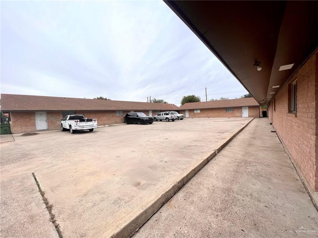 Photo 3 of 1410 Alamo Road