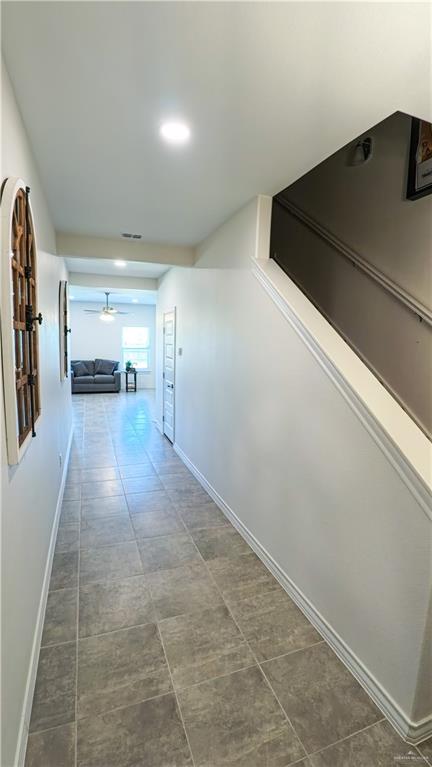 Photo 4 of 407 Rio Red