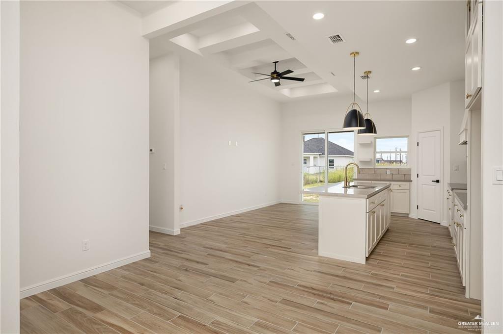 Photo 6 of 215 Barcelona Drive