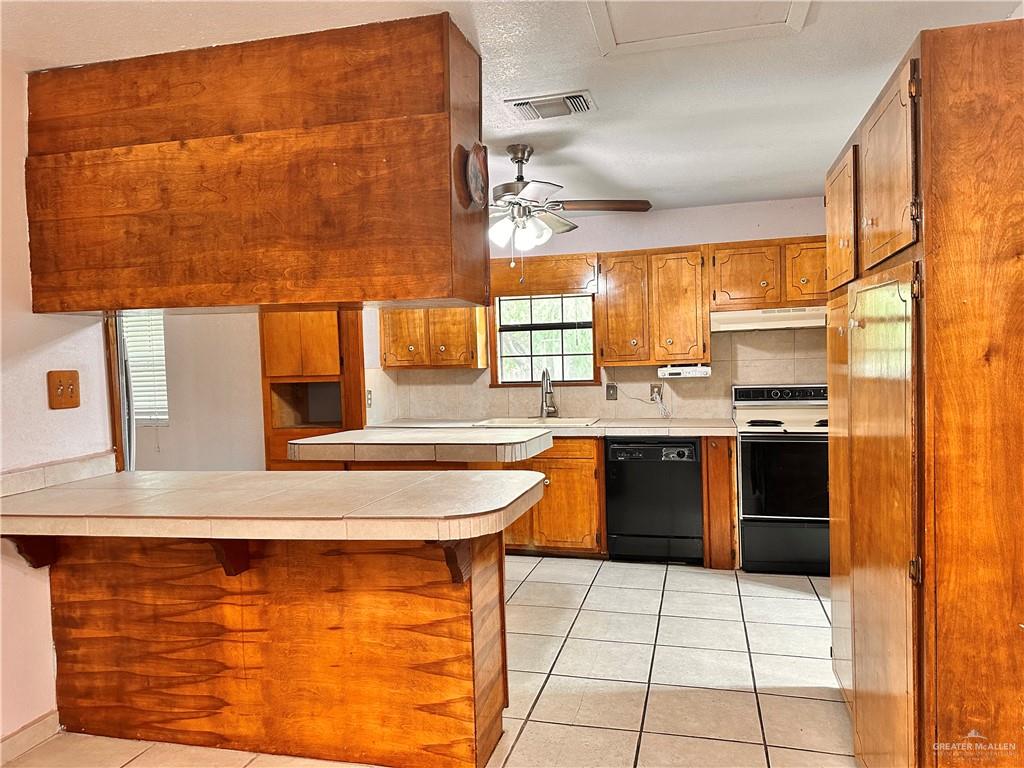 Photo 10 of 244 10th Street