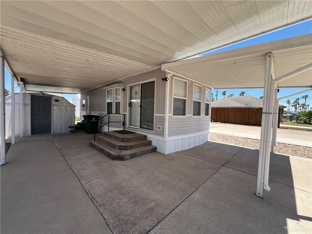 Photo 2 of 212 London Drive