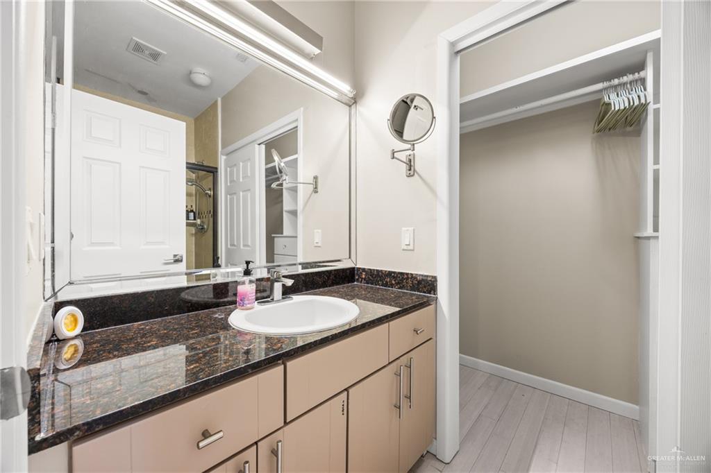 Photo 12 of 813 Travis Street #315
