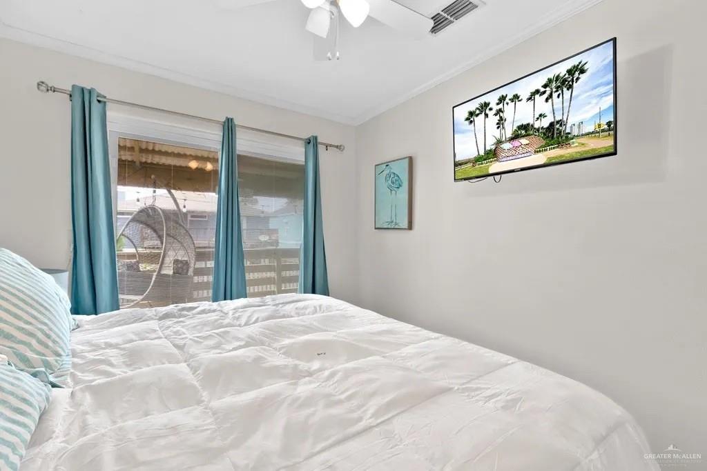 Photo 9 of 210 Gardenia Street