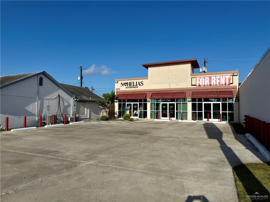 Photo 2 of 617 10th Street