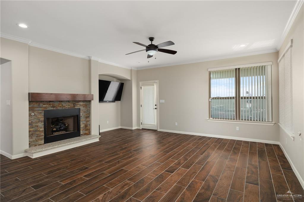 Photo 7 of 14220 Amistad Circle