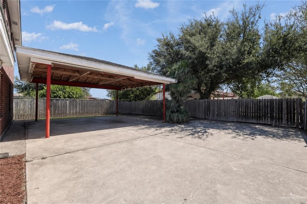 Photo 2 of 826 7th Street