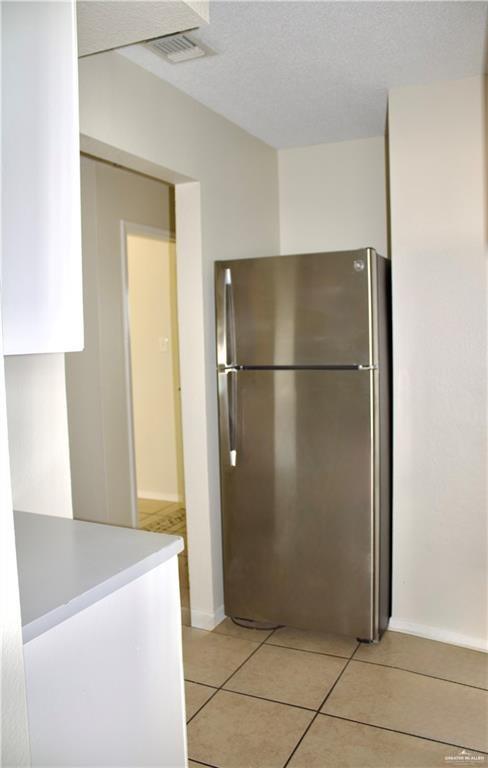 Photo 6 of 2125 Kerria Avenue #9