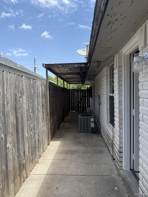 Photo 12 of 1817 Tierra Dulce Drive