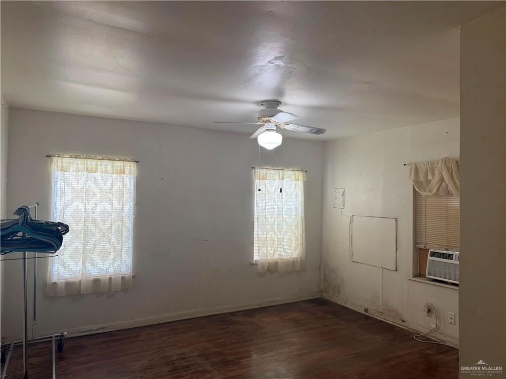 Photo 5 of 1520 7th Street