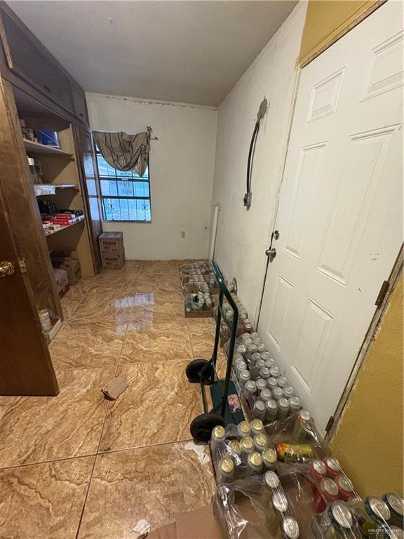 Photo 12 of 2829 Jardin Street