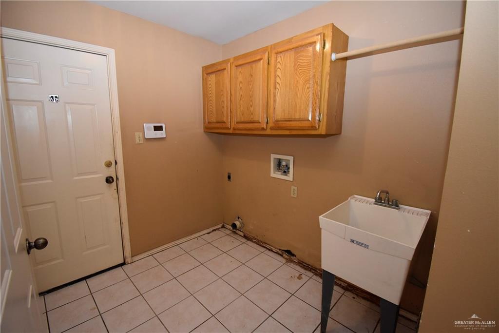 Photo 15 of 1308 Lincoln Avenue