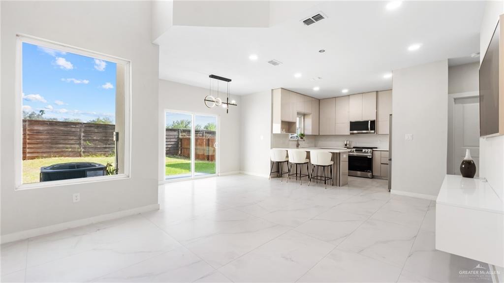 Photo 11 of 2209 Corales Street