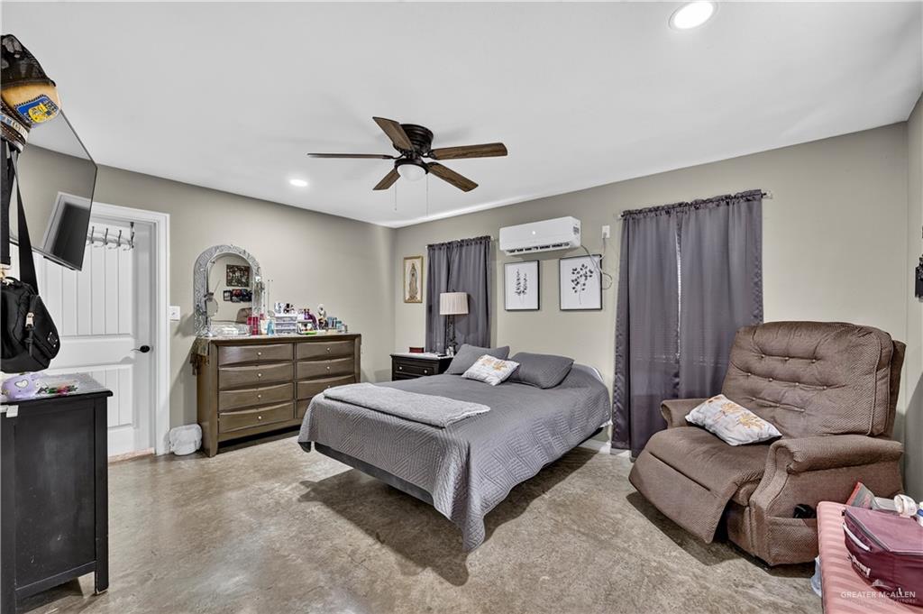 Photo 8 of 5306 La Cima Drive