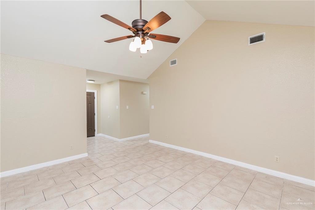 Photo 4 of 13016 Los Terrazos Boulevard