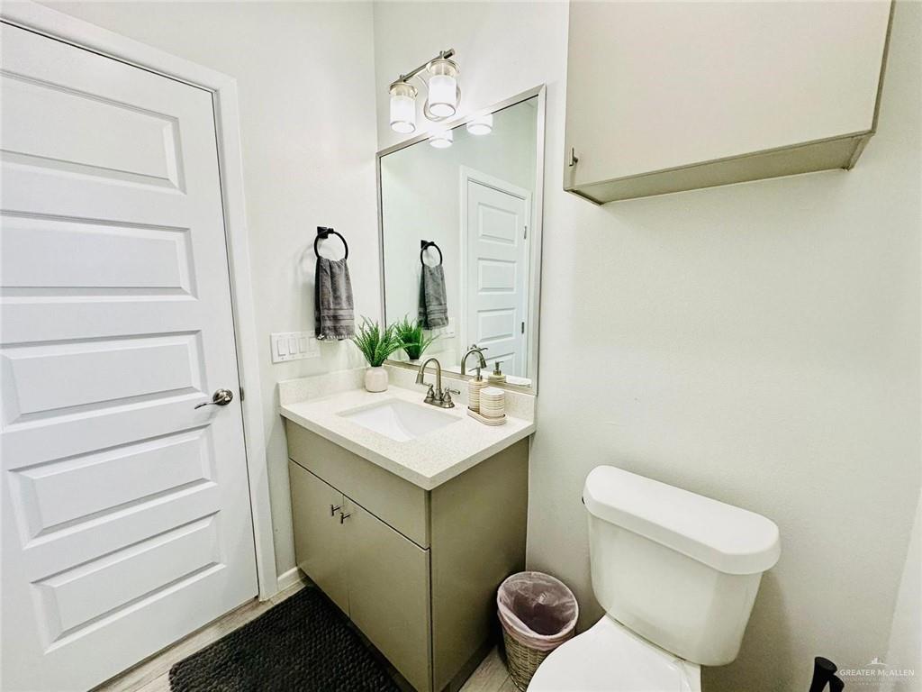 Photo 23 of 4701 Mulberry Avenue #3