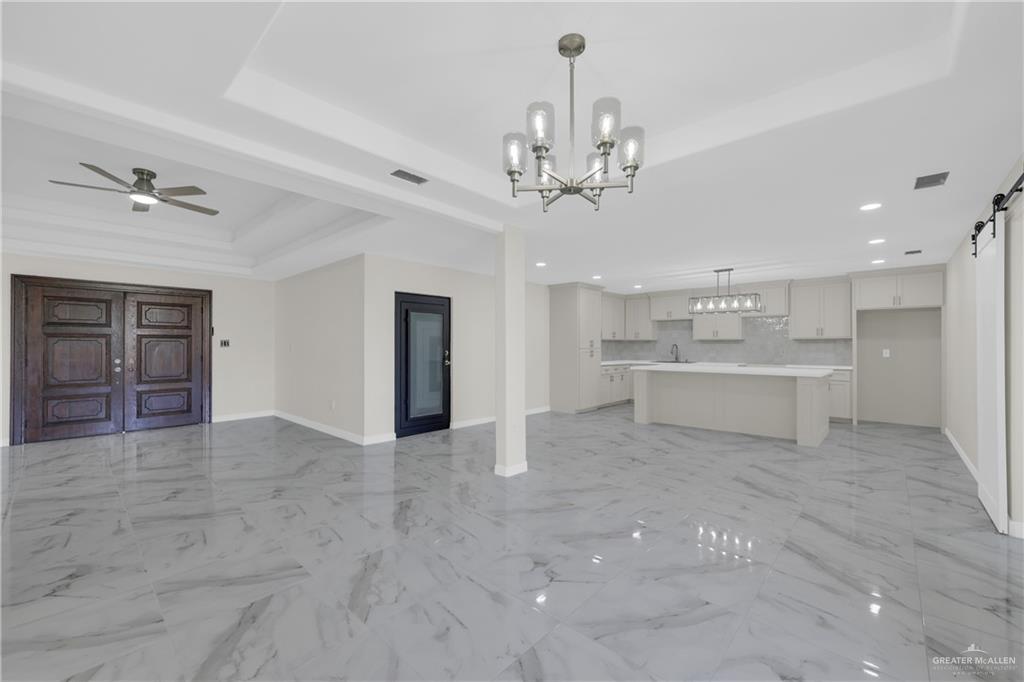 Photo 10 of 3309 Tulipan Avenue