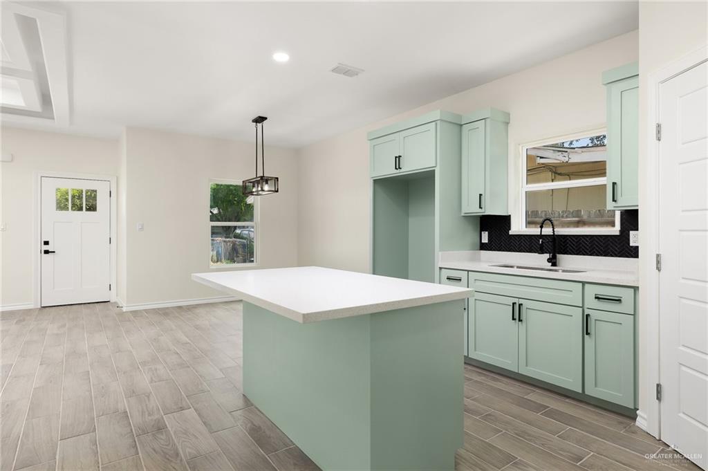 Photo 6 of 2221 Chicago Avenue