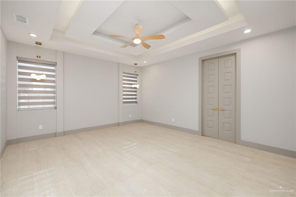 Photo 13 of 3808 Zenker Avenue