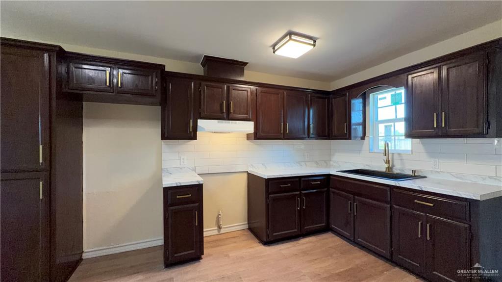 Photo 5 of 204 McDaniel Street