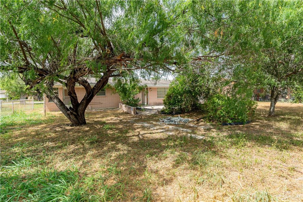 Photo 16 of 1209 Esperanza Avenue