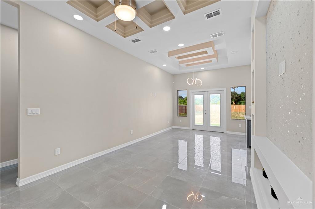 Photo 6 of 631 Yoli Lane