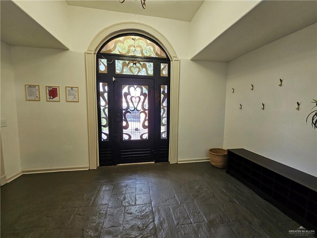 Photo 2 of 2704 6th Street