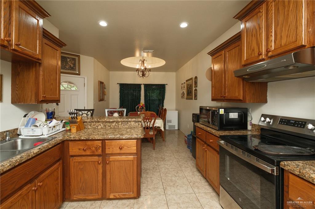 Photo 11 of 12650 El Rosal Street