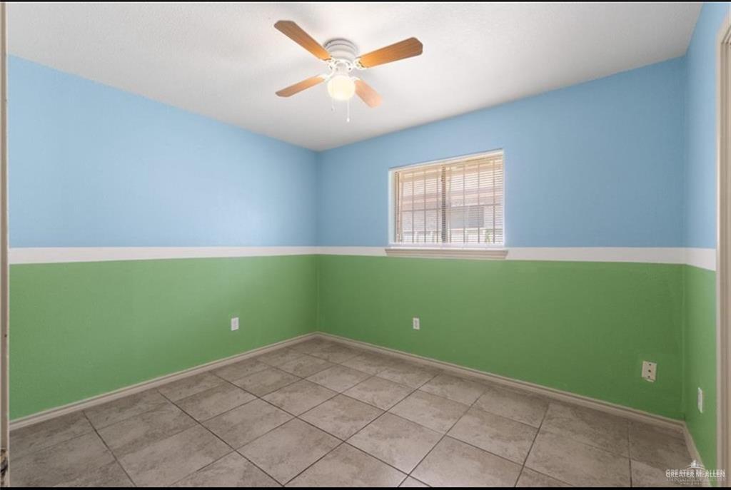 Photo 12 of 2804 Gumwood Avenue