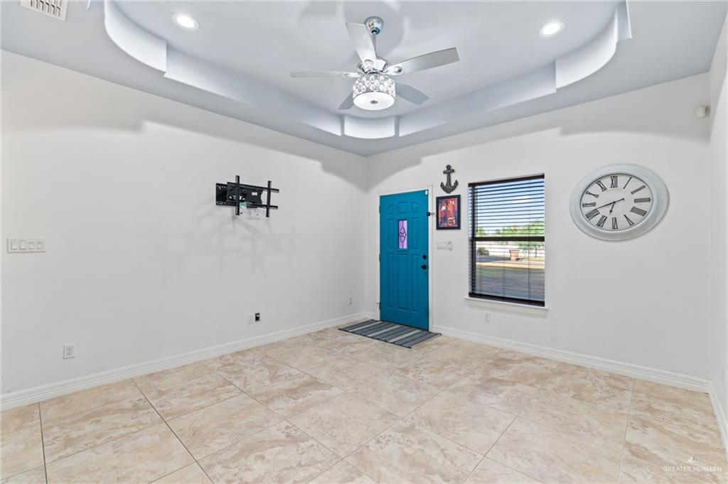 Photo 5 of 2935 Allen Drive
