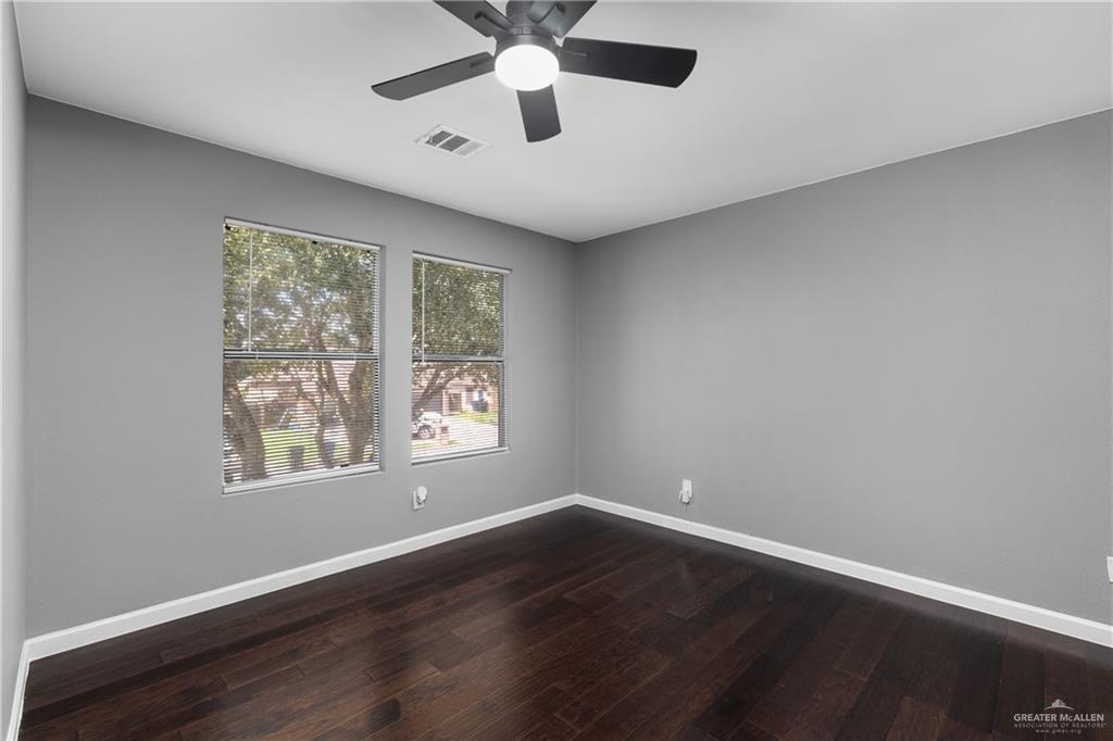 Photo 17 of 3925 Teal Avenue