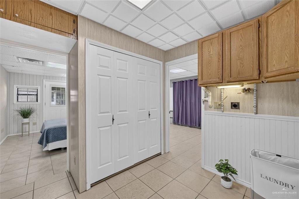 Photo 17 of 2217 Bobolink Circle