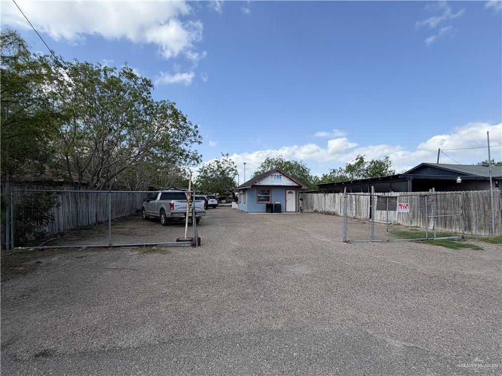 Photo 1 of 206 Dicker Drive, Pharr